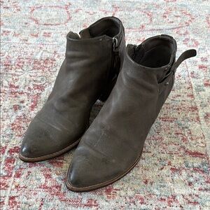 Stylish Brown Ankle Boots
